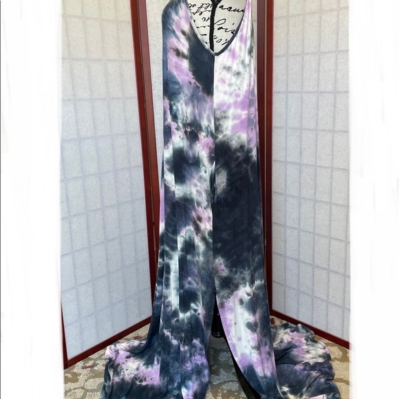 Maxi Tie-Dye - NWOT - Size Large - Picture 3 of 8